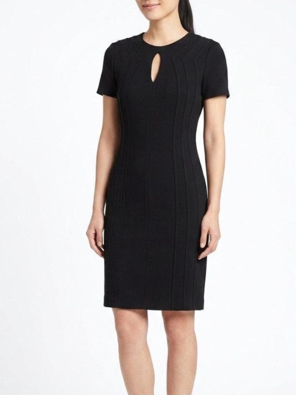 Diane Von Furstenberg DVF Kader black keyhole short sleeve sheath dress size 0